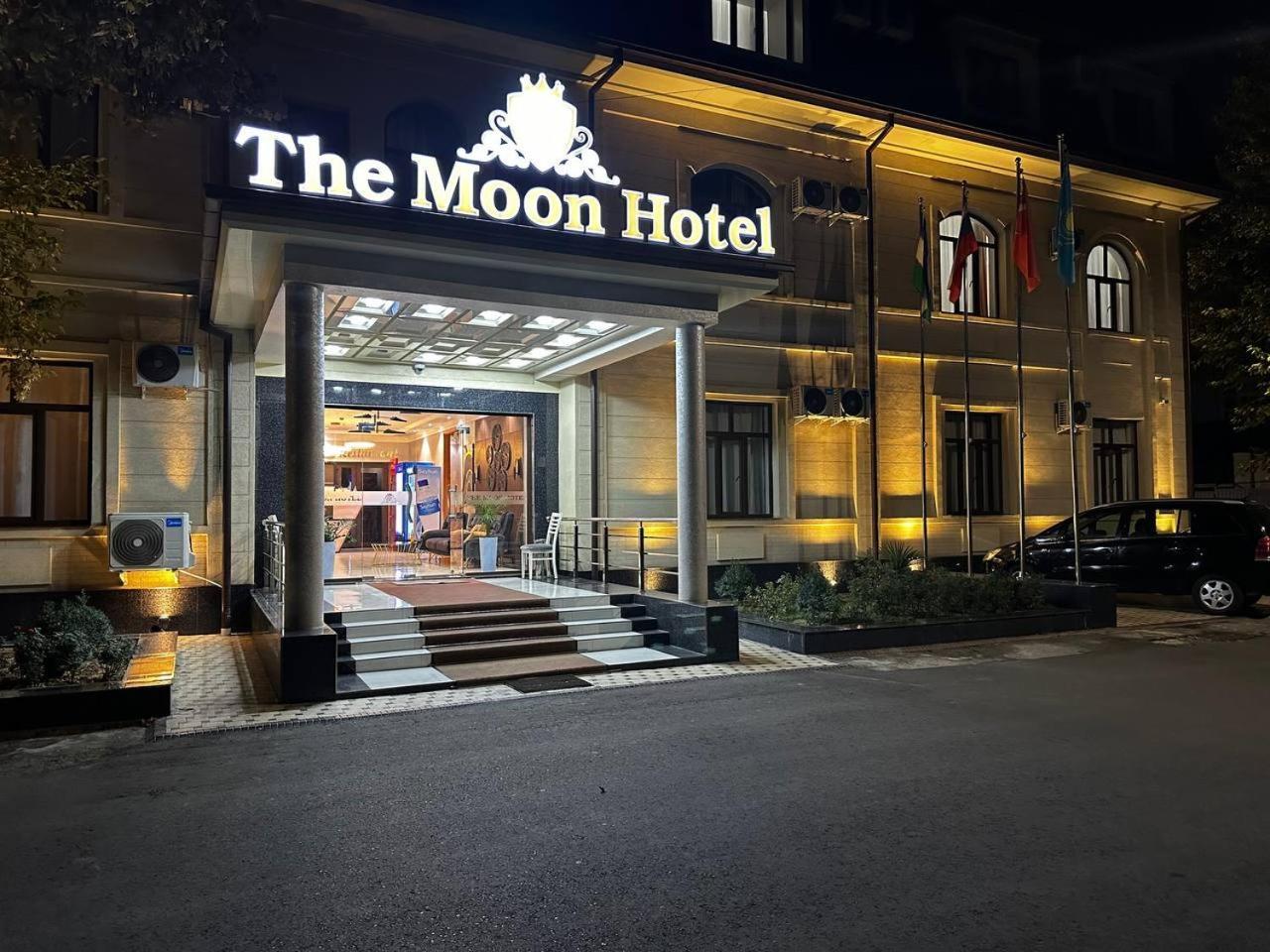 The Moon Tashkent Hotel Exterior photo